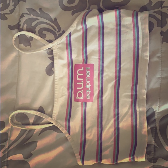 selling a crop top from forever 21 barely wore it - Picture 1 of 3